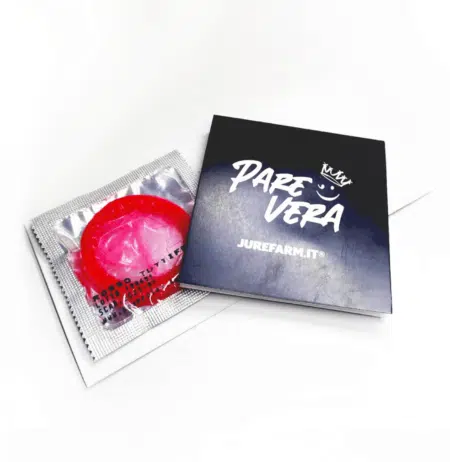 preservativo - condom pare vera - La migliore cannabis light online! - cannabis light, infiorescenze, olio CBD, tisane, cibo con semi di canapa, spedizione veloce, Italia, Jure Farm, prodotti, oli CBD, 20% CBD, 10% CBD, CBDA, brand video, prodotto di qualità, cosmetici, merchandising, offerte, fatta al sole, erba legale, migliore.