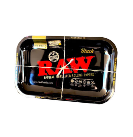 RAW Black Medium Rolling Tray Accessorio elegante per fumatori Vassoio di metallo nero Acquista online su JureFarm!
