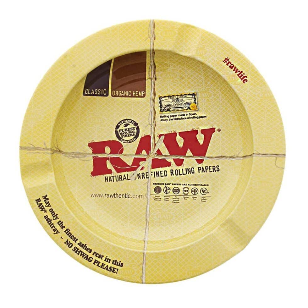 RAW Standard Ashtray: la soluzione ideale per i fumatori alla ricerca di un prodotto di qualità