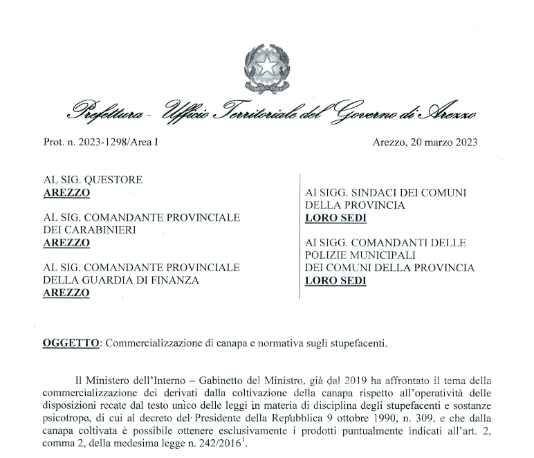 La comunicazione della prefettura di Arezzo sulla coltivazione e commercializzazione della canapa: un'analisi di Jurefarm.it